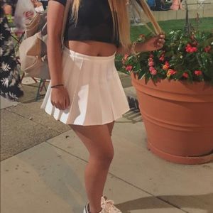 White trendy mini skirt